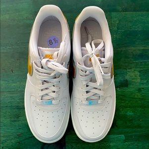 Women’s Air Force 1 Metallic Gold Size 8.5